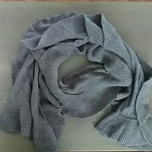H&M brown scarf